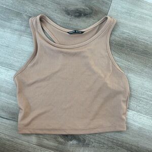 brown tan cropped ribbed scoop tank top